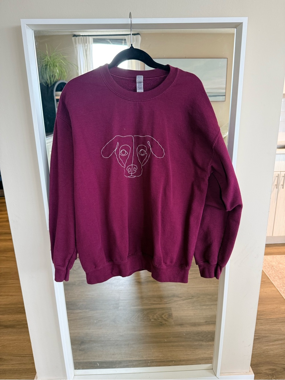 Maroon Dog Outline Crewneck Sweatshirt